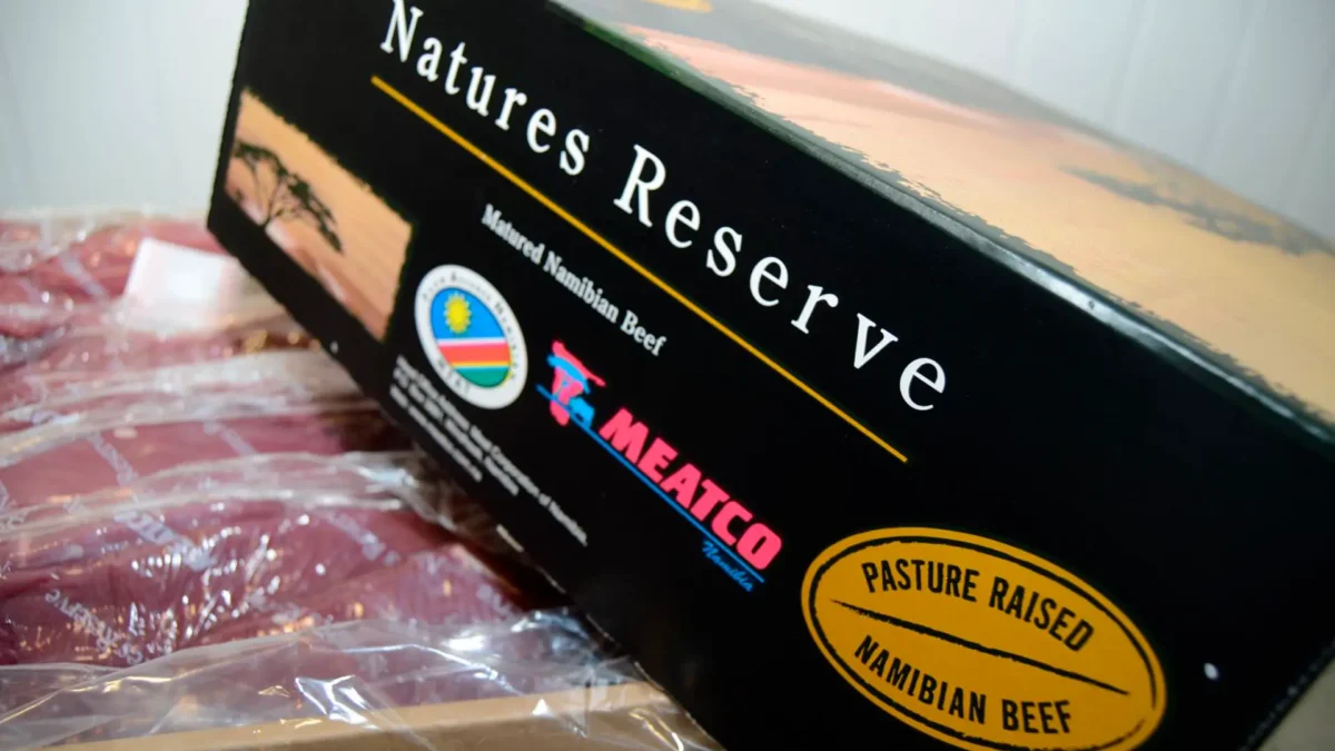 Jan Zandbergen - Natures Reserve - Namibia meat